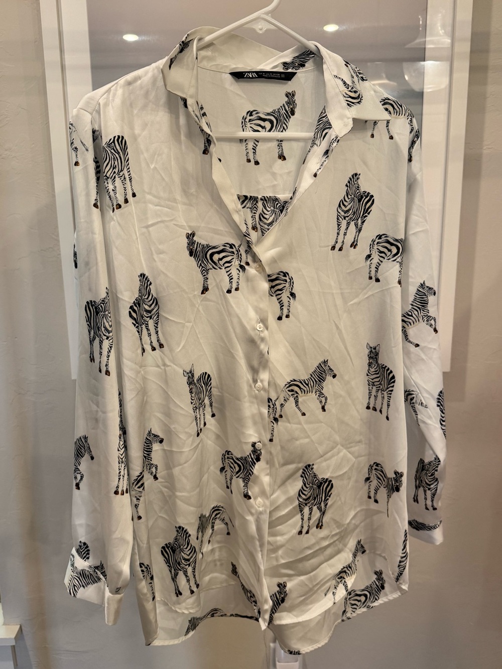 Zara White Button-Up Shirt with Black Zebra Print